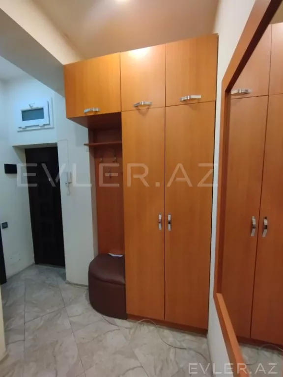 Satılır, yeni tikili