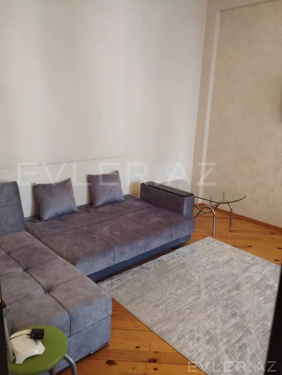 Satılır, yeni tikili