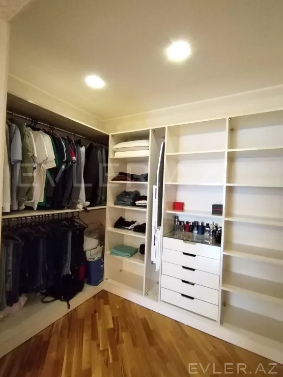 Satılır, yeni tikili