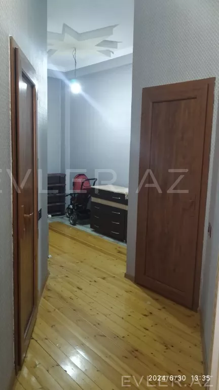 Satılır, yeni tikili