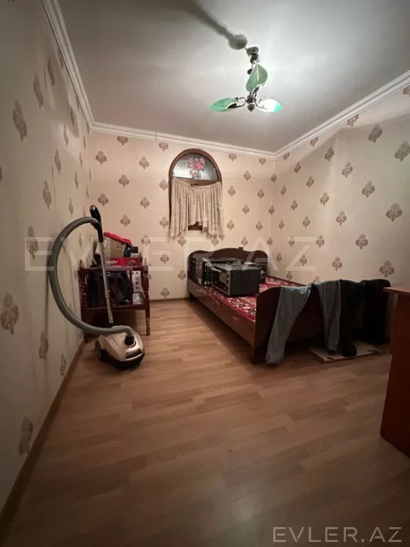 Satılır, yeni tikili