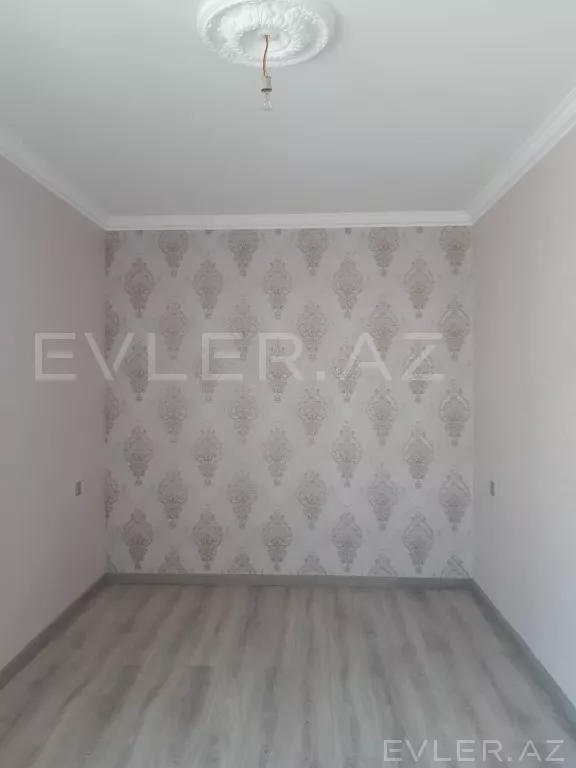 Satılır, həyət evi/villa