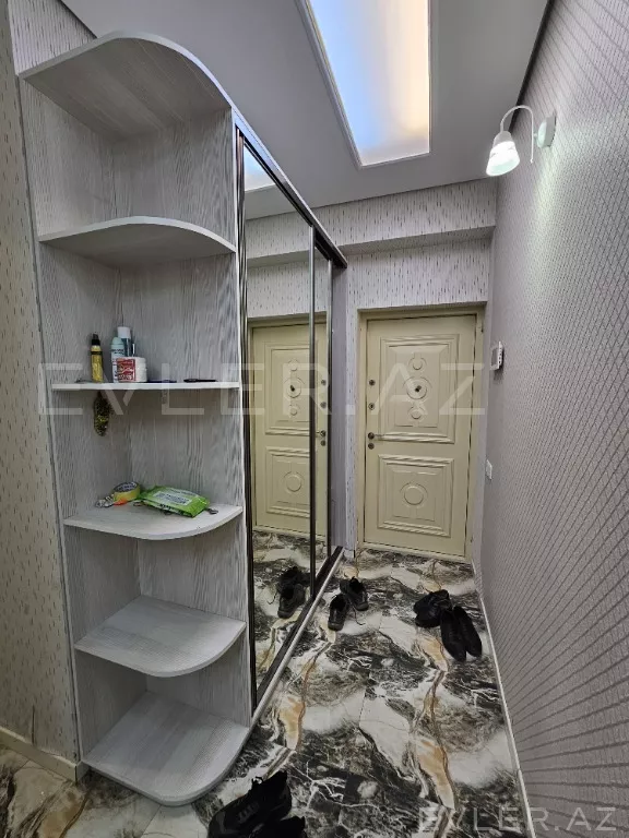 Satılır, yeni tikili