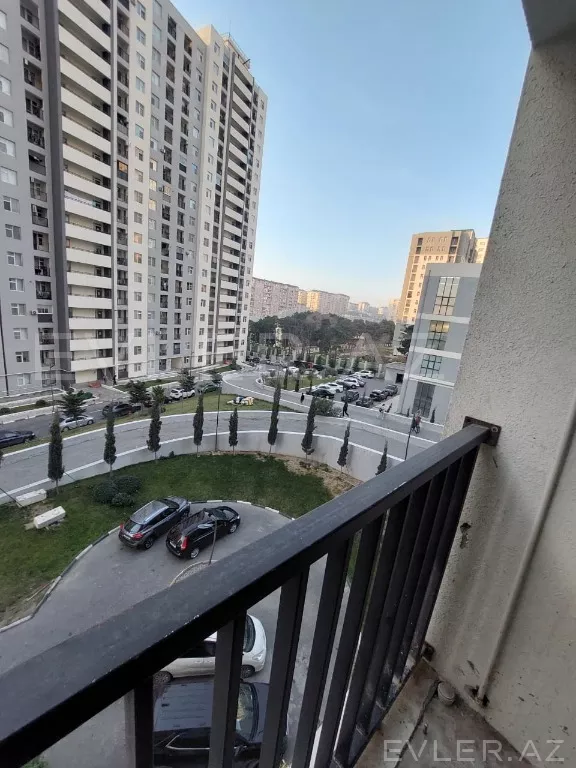 Satılır, yeni tikili