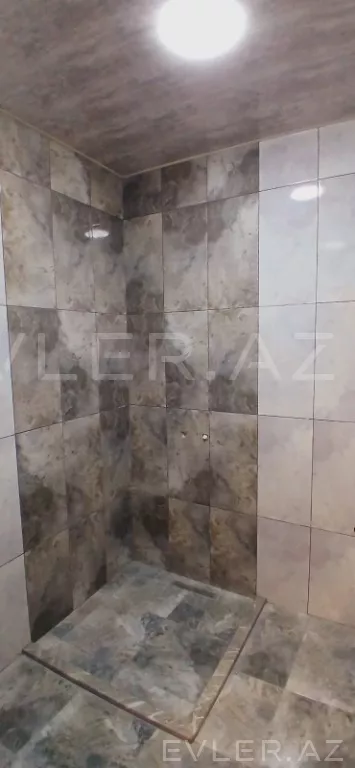 Satılır, həyət evi/villa