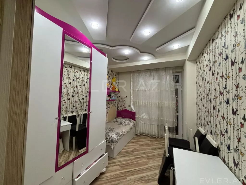 Satılır, yeni tikili