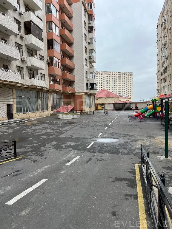 Satılır, yeni tikili