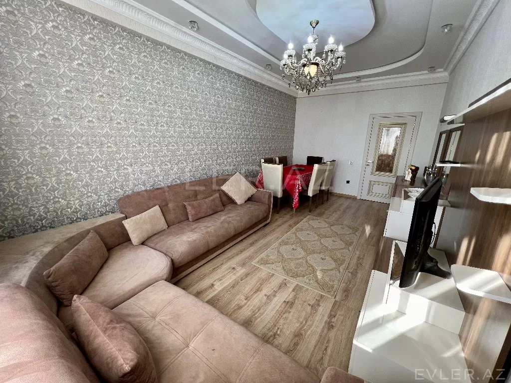 Satılır, yeni tikili
