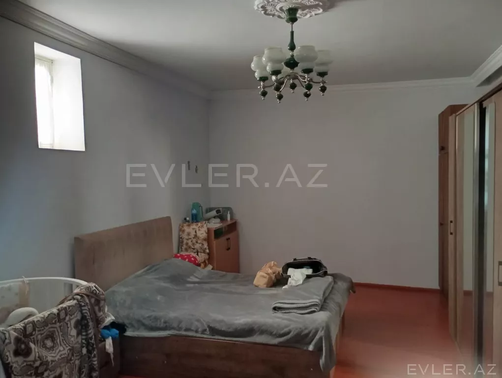 Satılır, həyət evi/villa
