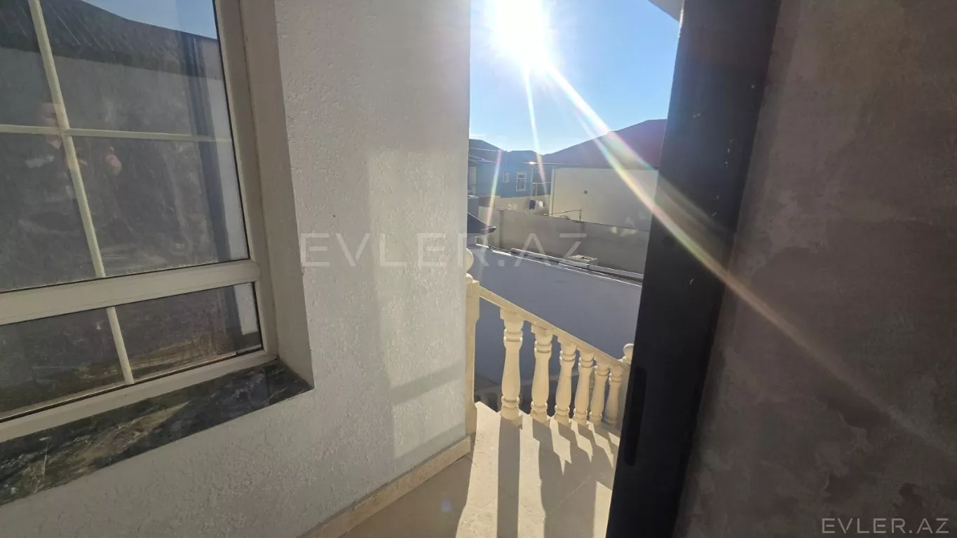 Satılır, həyət evi/villa