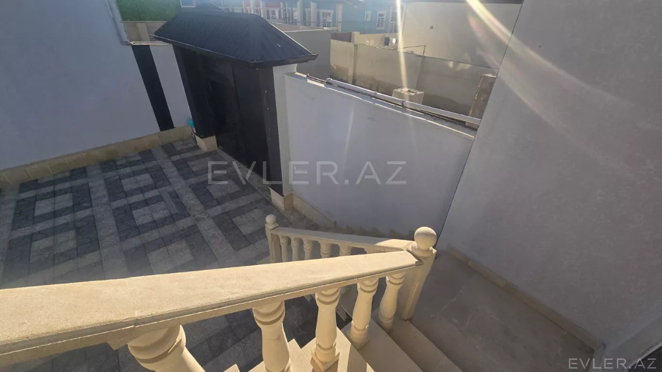 Satılır, həyət evi/villa