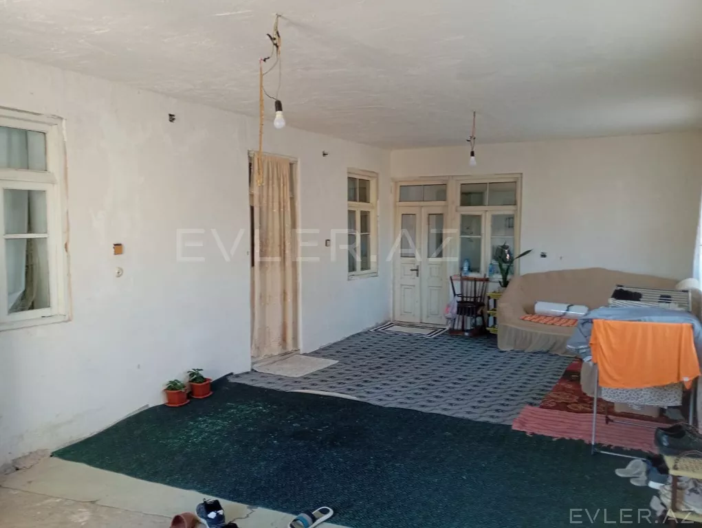 Satılır, həyət evi/villa