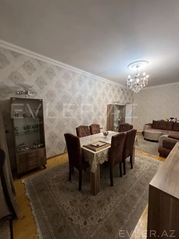 Satılır, həyət evi/villa