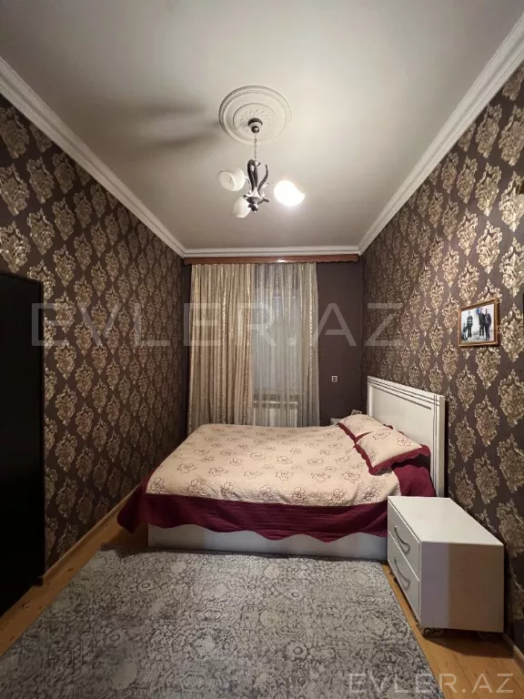 Satılır, həyət evi/villa