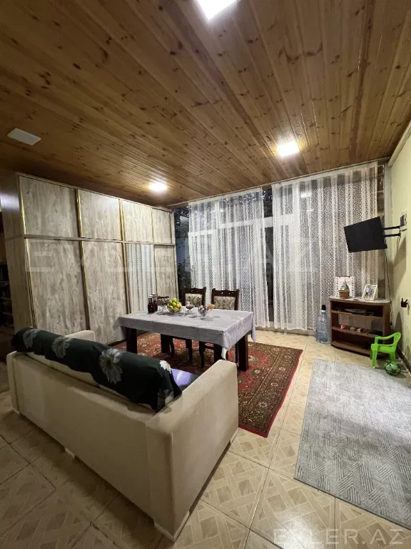 Satılır, həyət evi/villa