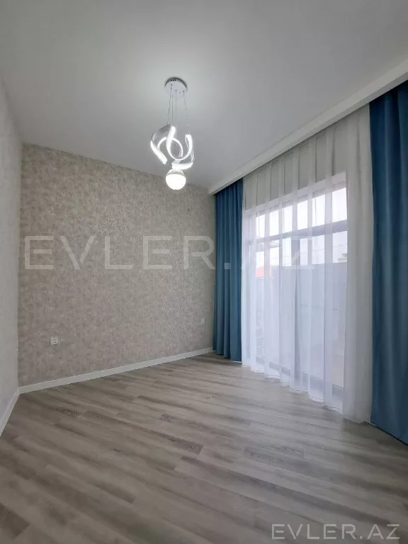 Satılır, həyət evi/villa