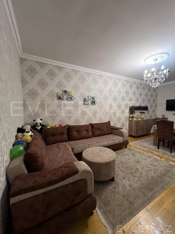 Satılır, həyət evi/villa