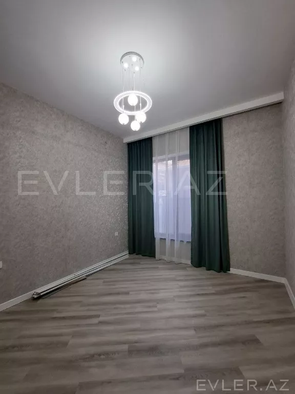 Satılır, həyət evi/villa