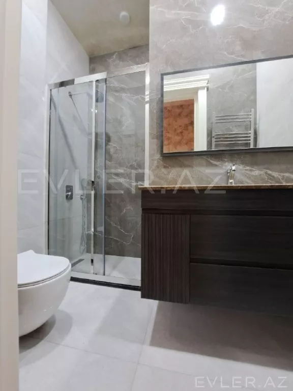 Satılır, həyət evi/villa