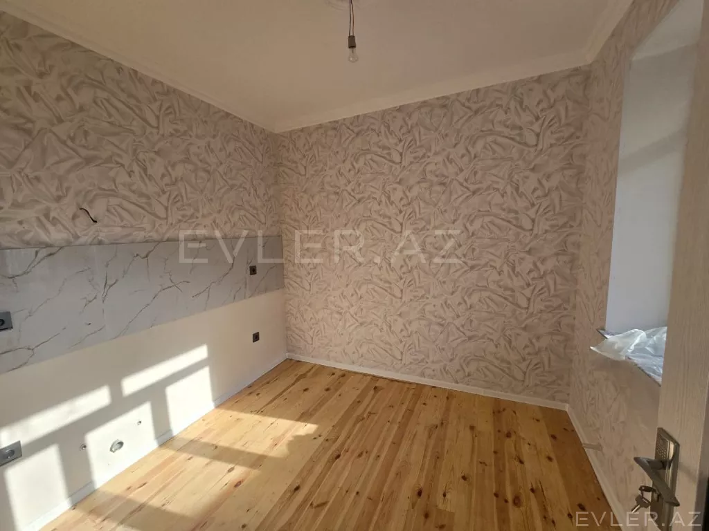 Satılır, həyət evi/villa