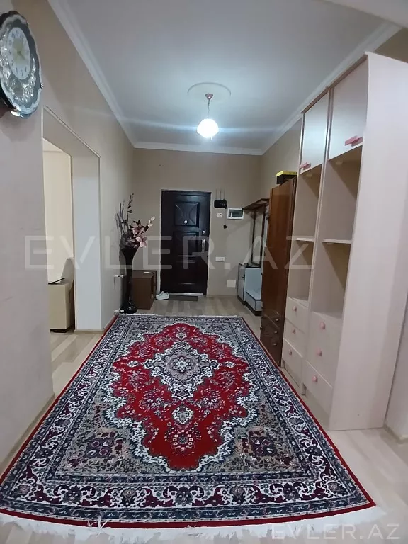 Satılır, yeni tikili