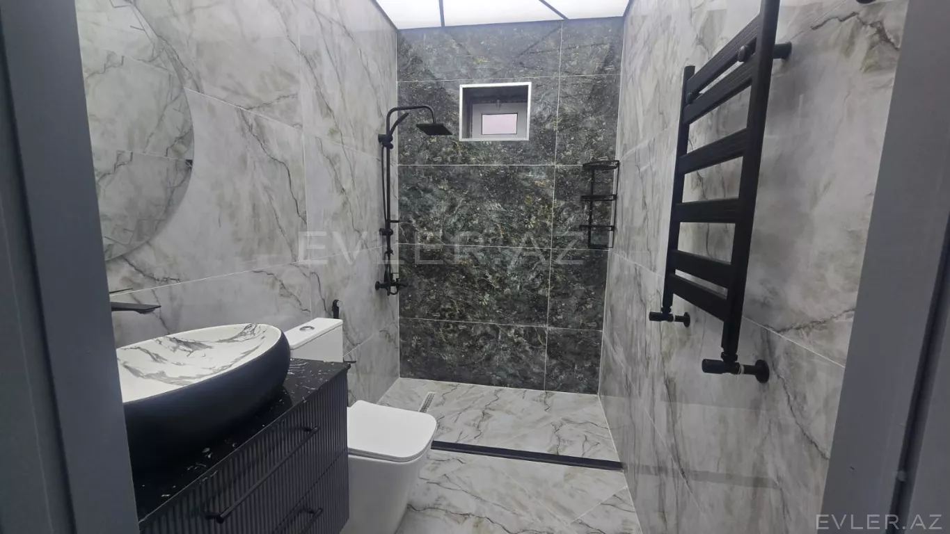 Satılır, həyət evi/villa