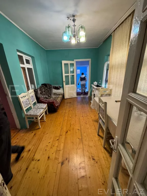 Satılır, həyət evi/villa