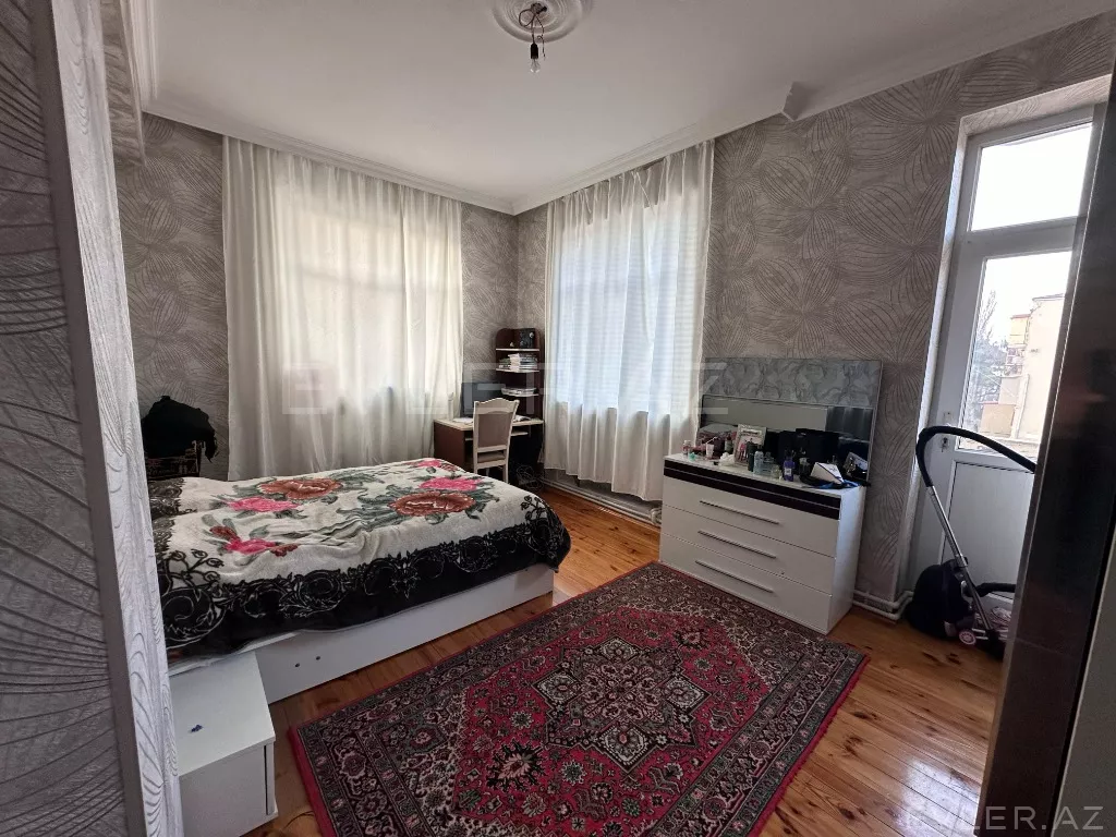 Satılır, yeni tikili