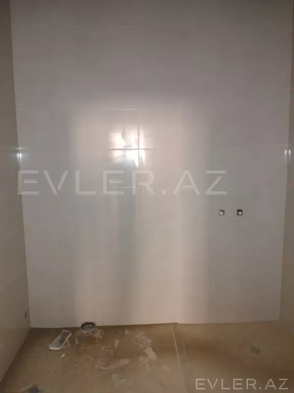 Satılır, yeni tikili