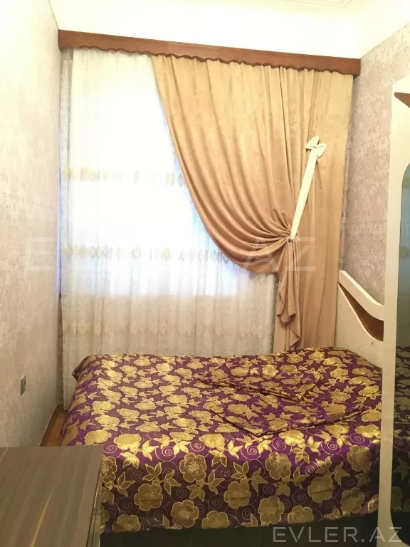 Satılır, köhnə tikili