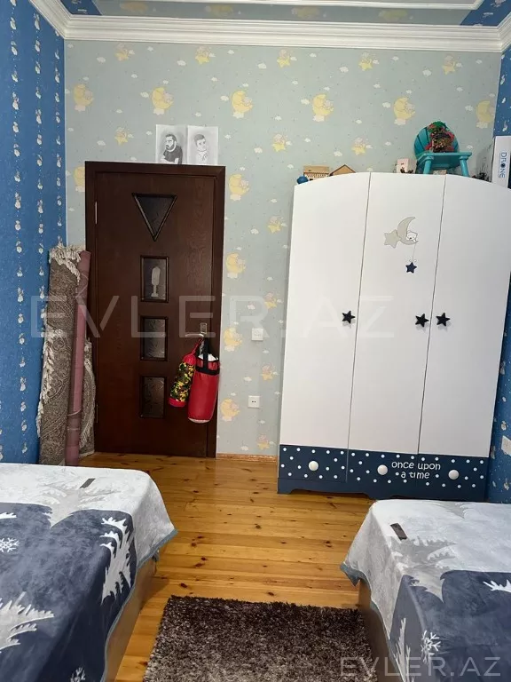 Satılır, köhnə tikili