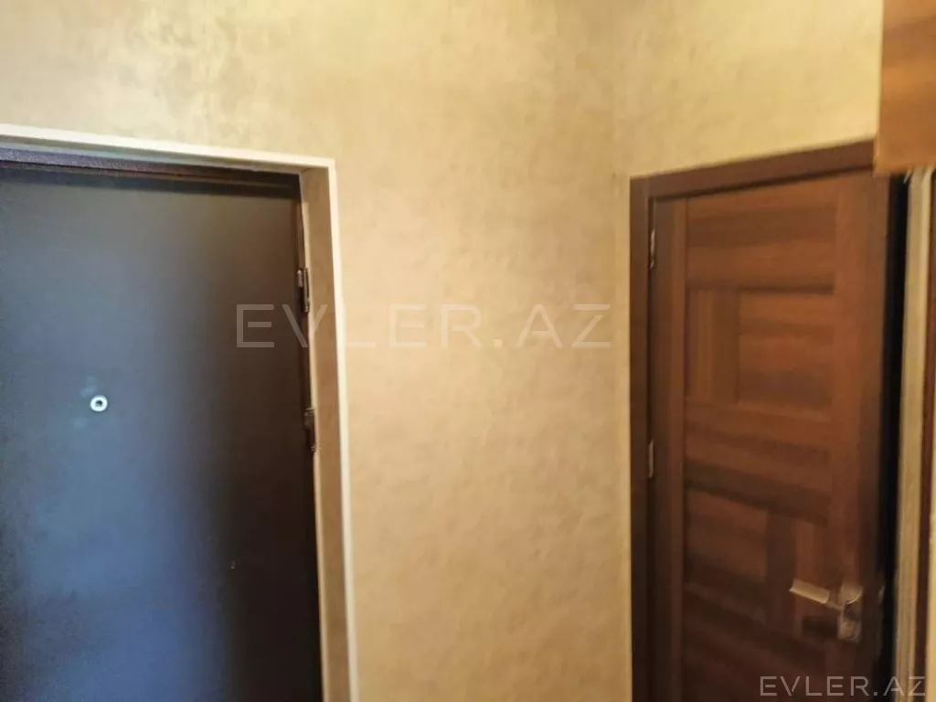 Satılır, həyət evi/villa
