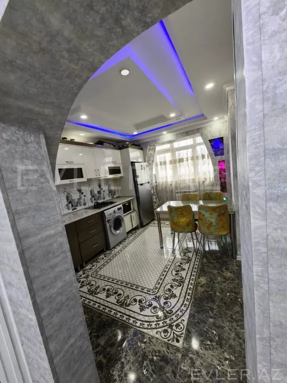 Satılır, yeni tikili