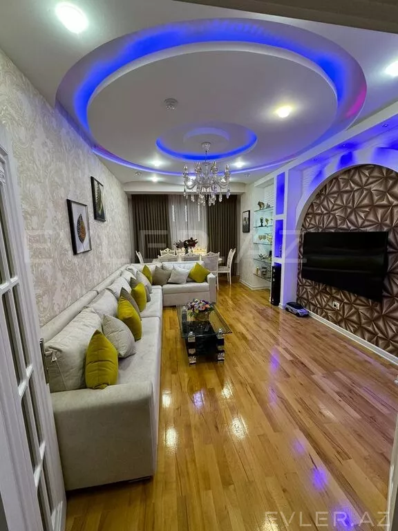 Satılır, yeni tikili