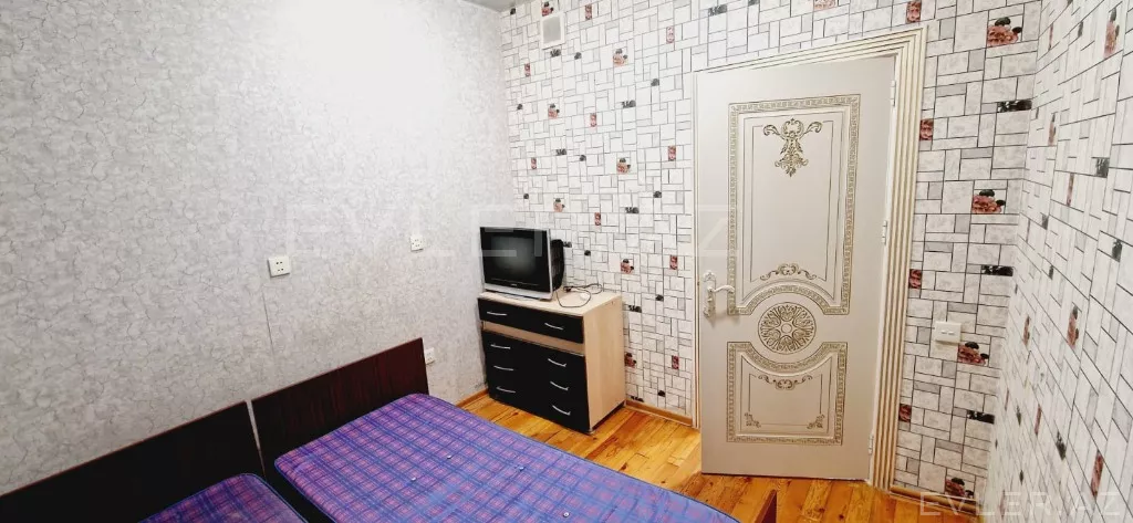 Satılır, yeni tikili