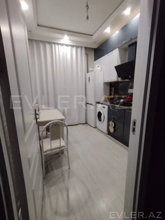 Satılır, yeni tikili