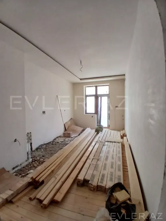Satılır, yeni tikili