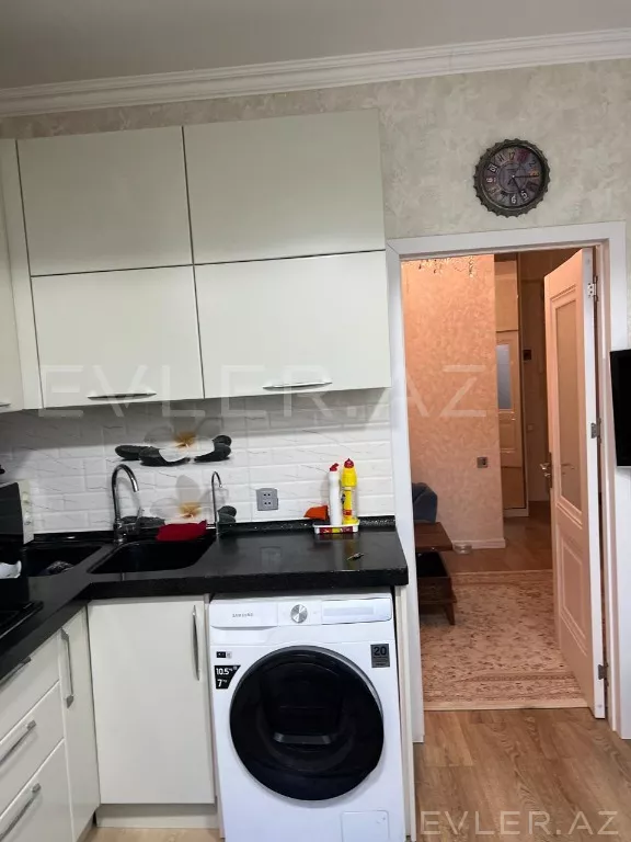 Satılır, yeni tikili