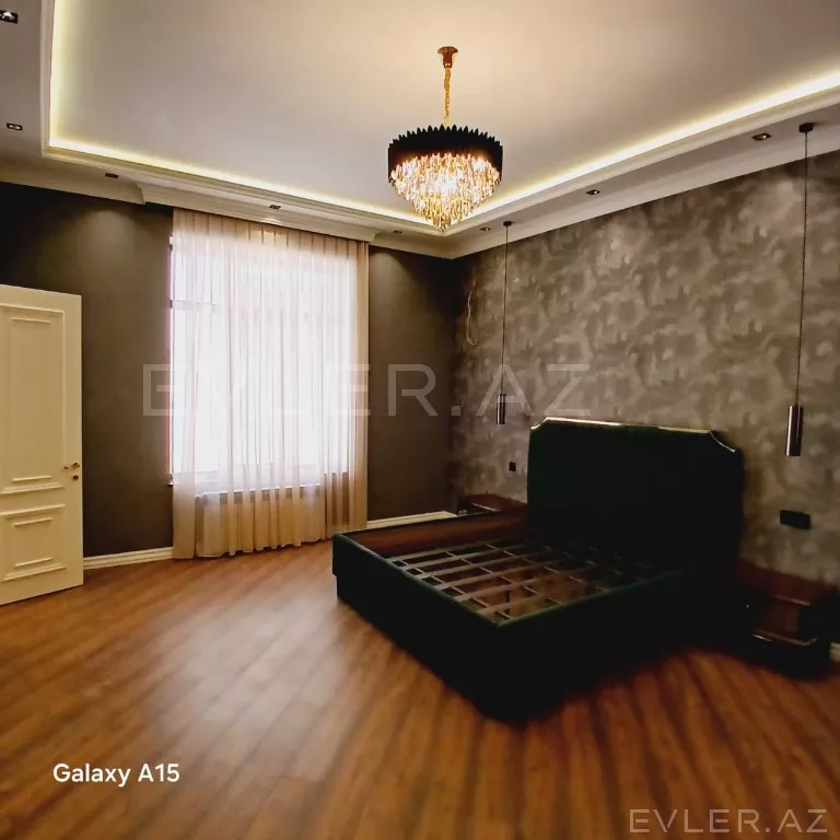 Satılır, həyət evi/villa