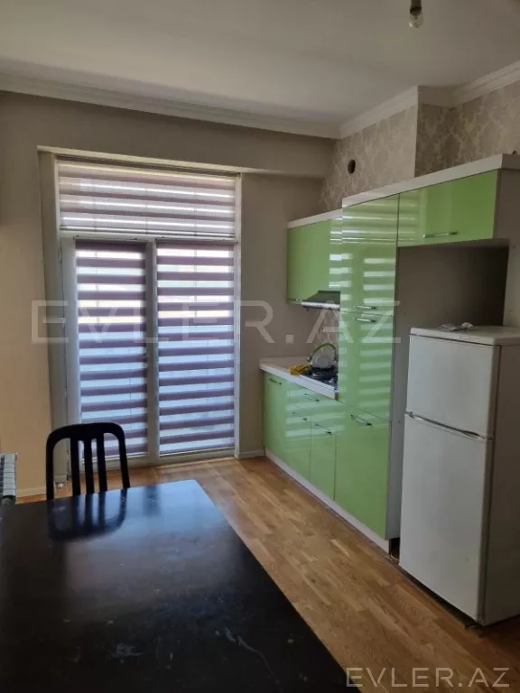 Satılır, yeni tikili
