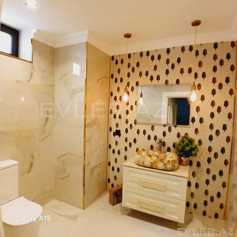 Satılır, həyət evi/villa