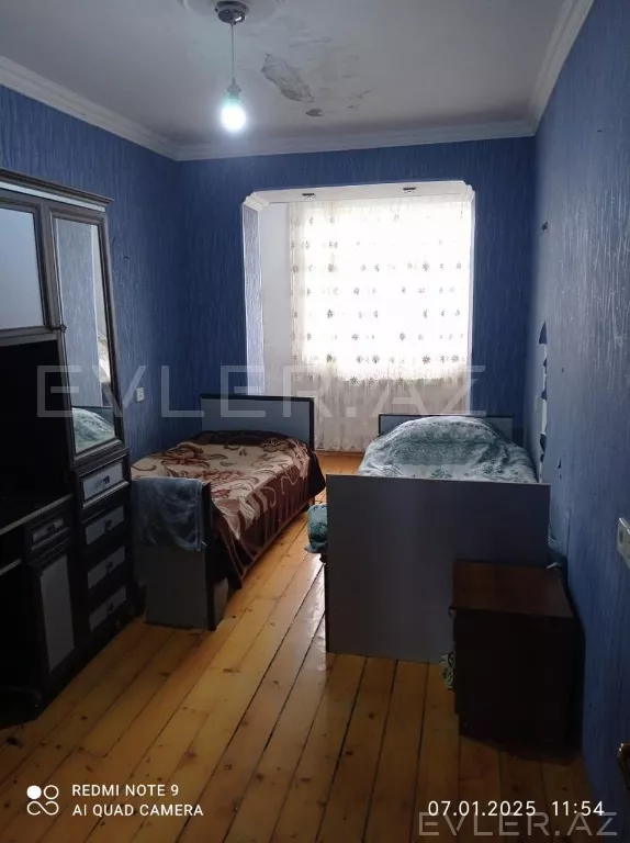 Satılır, köhnə tikili