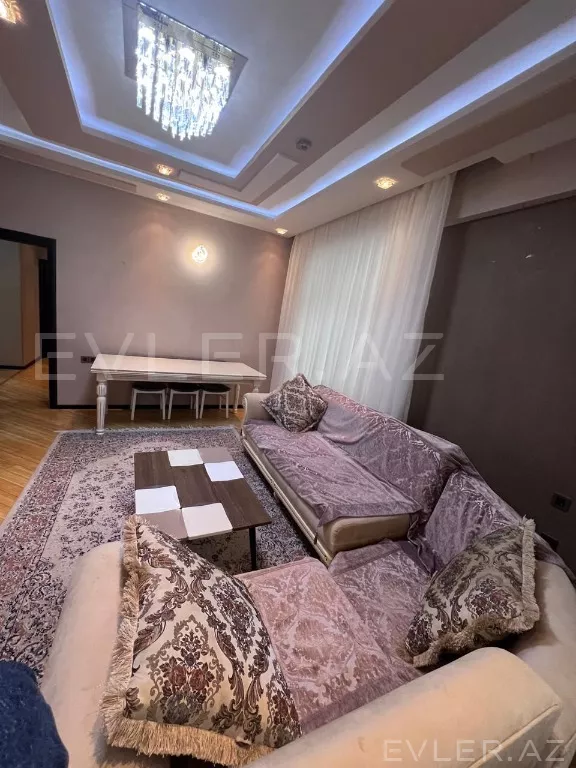 Satılır, yeni tikili