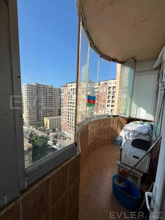 Satılır, yeni tikili