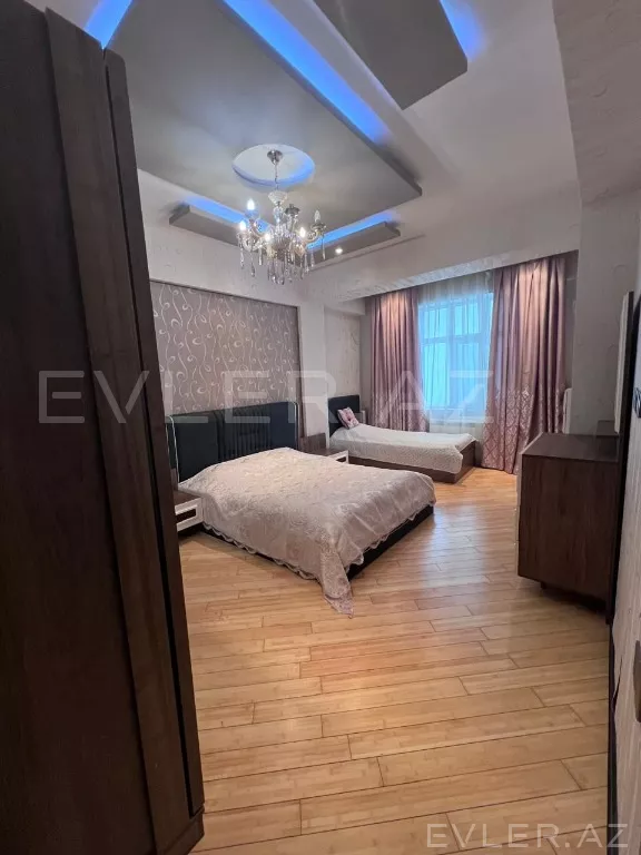 Satılır, yeni tikili