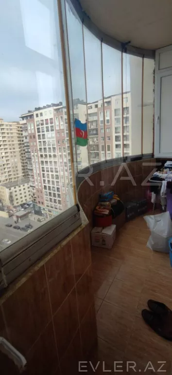 Satılır, yeni tikili
