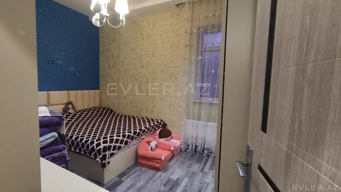 Satılır, həyət evi/villa