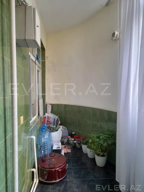 Satılır, yeni tikili