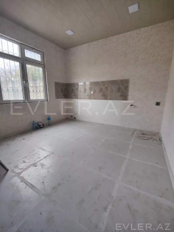 Satılır, həyət evi/villa