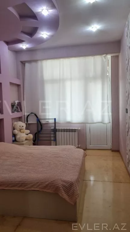 Satılır, yeni tikili